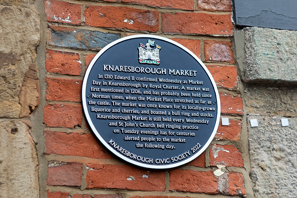 Chamber Sponsors New Civic Society Market Blue Plaque